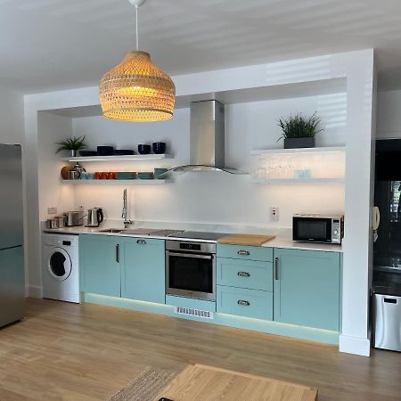 2 Bedroom Apartment Central Town Location Эннискорти Экстерьер фото